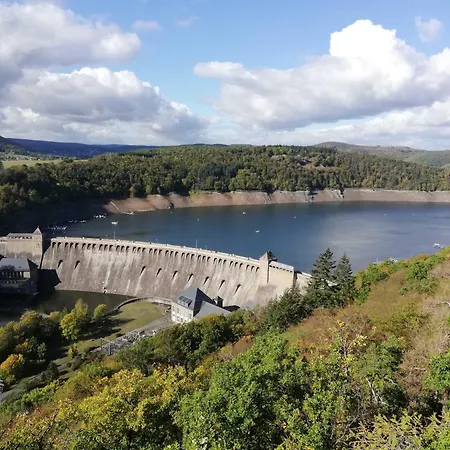 Dreimal Seeblick * Bringhausen
